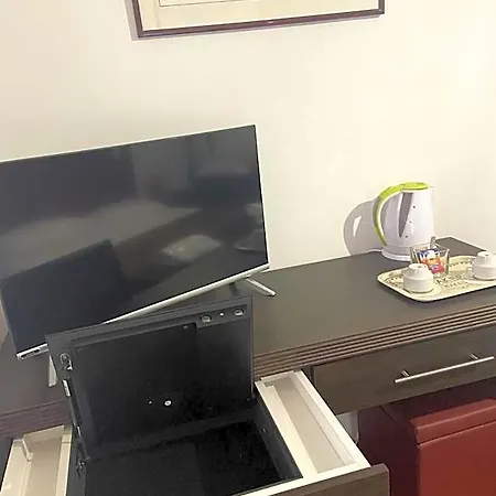 Acomodação com café da manhã  Impruneta28 Roma